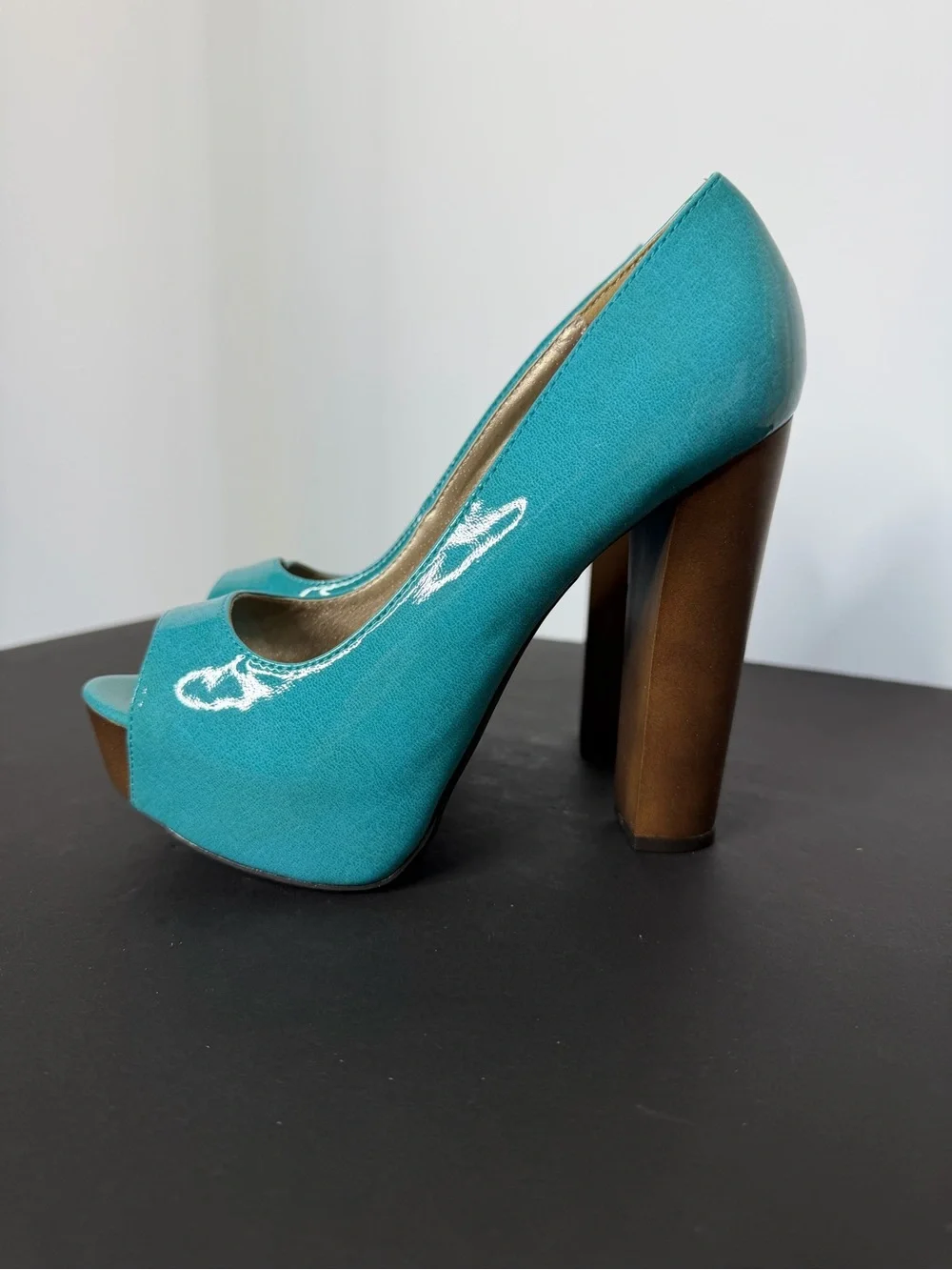 Qupid Teal Peep-Toe Platform High Heels with Brown Block Heel